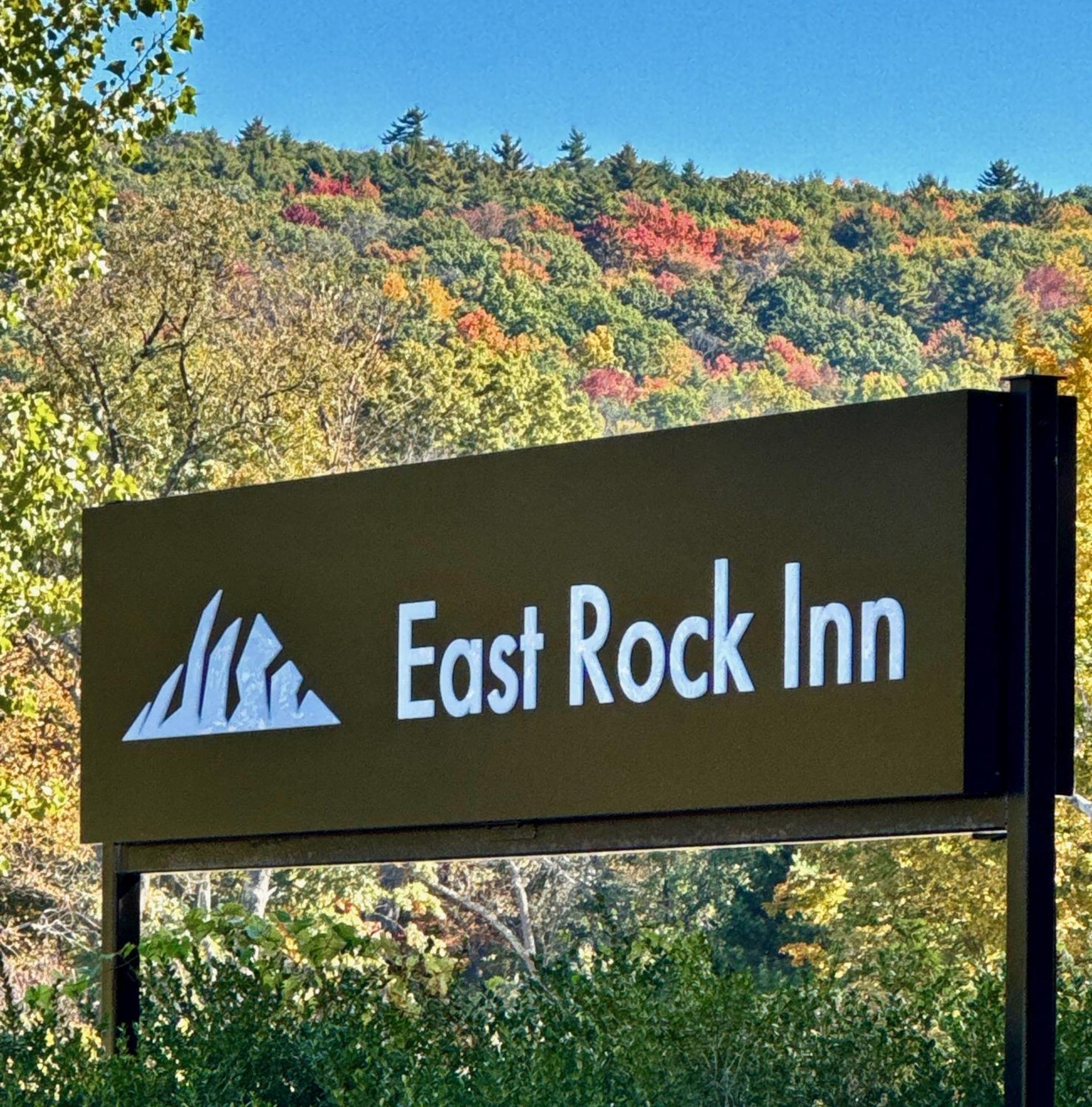 East Rock Inn Great Barrington Exterior foto